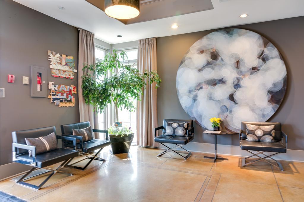 Hotel Arts Kensington YYC Eksteriør billede