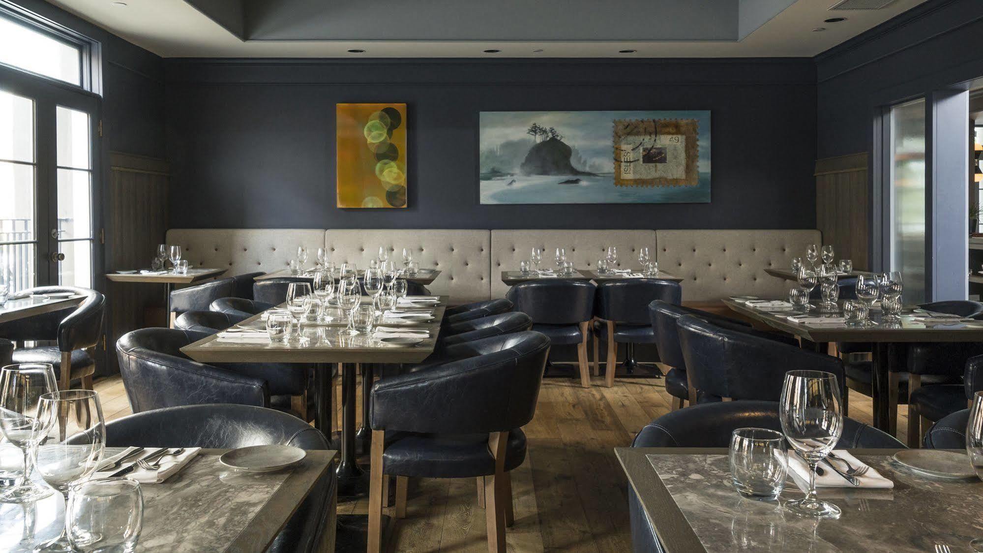 Hotel Arts Kensington YYC Eksteriør billede