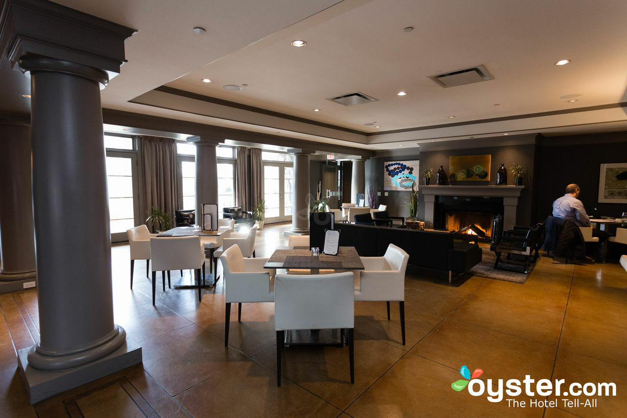 Hotel Arts Kensington YYC Eksteriør billede